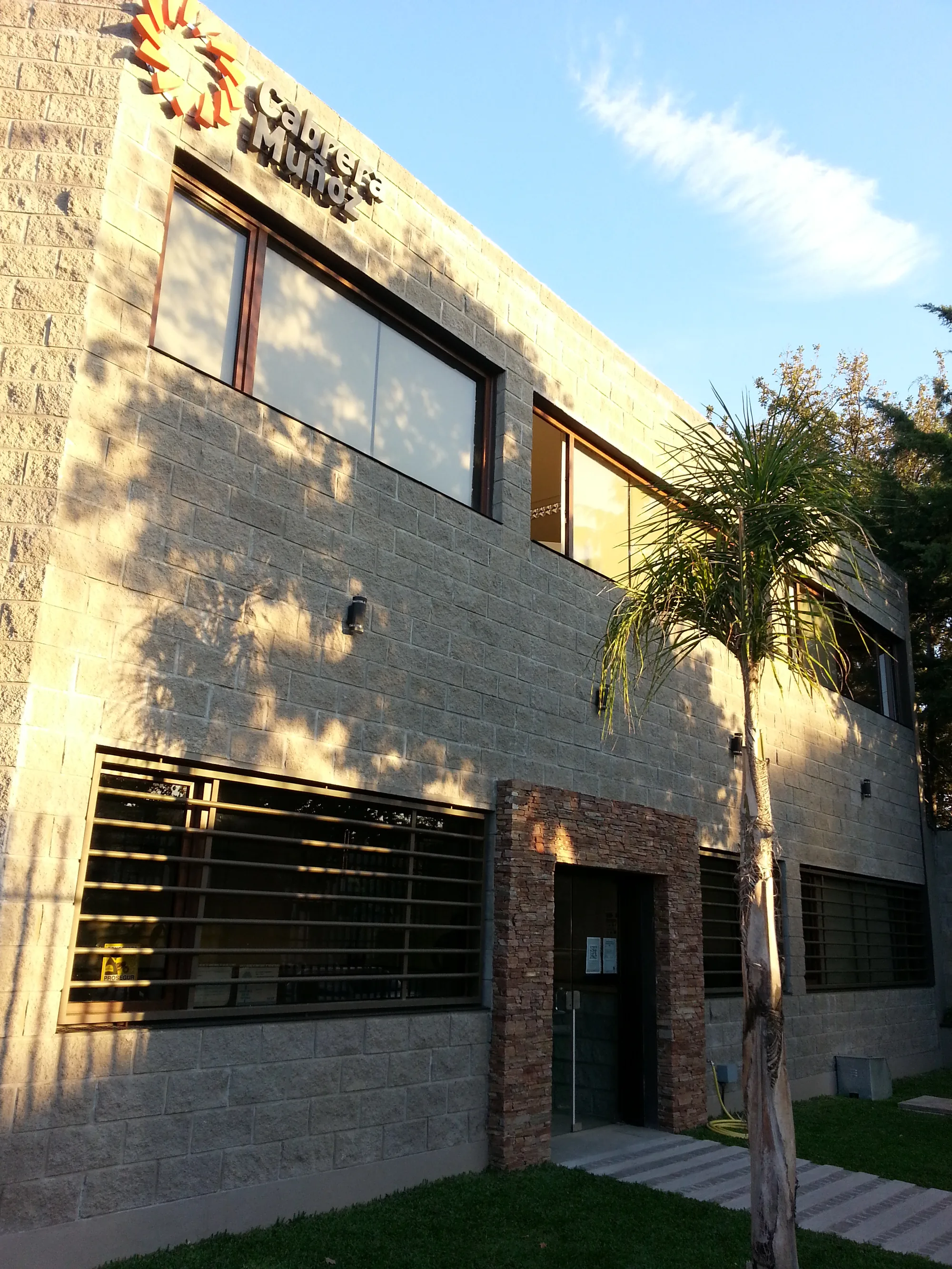 D.Cabrera Muñoz S.A.